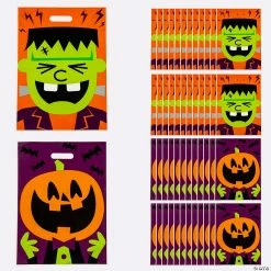 Outlet 🎉 12 1/2" x 17" Bulk 🦇 Halloween Character Plastic Trick-or-Treat Goody Bags - 50 Pc. 😍